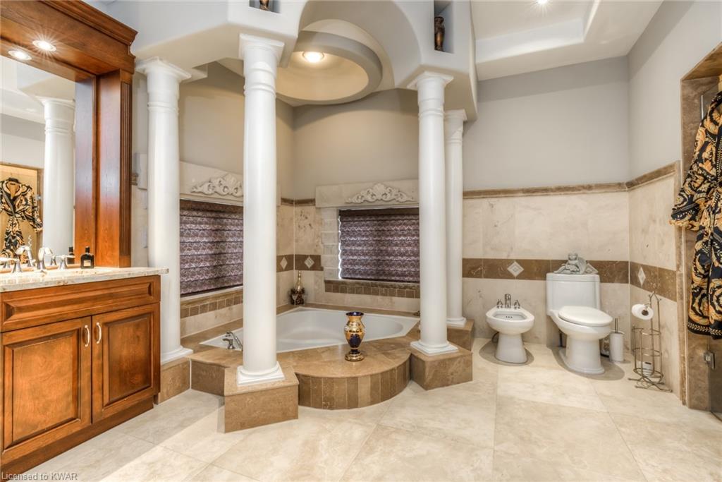 24 JENKINGS Court, Branchton, Ontario, Canada
