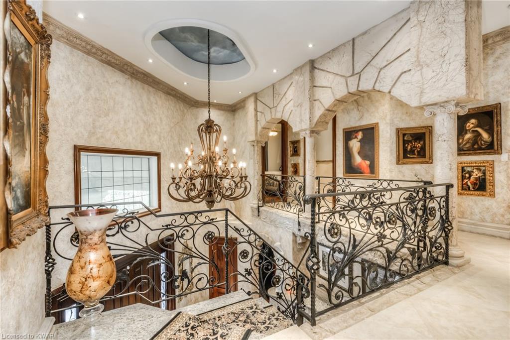 24 JENKINGS Court, Branchton, Ontario, Canada