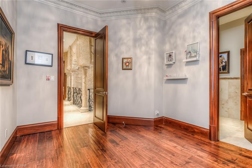 24 JENKINGS Court, Branchton, Ontario, Canada
