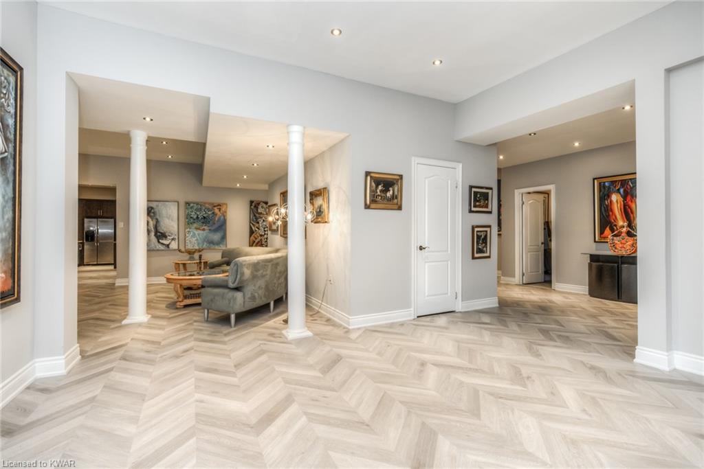 24 JENKINGS Court, Branchton, Ontario, Canada