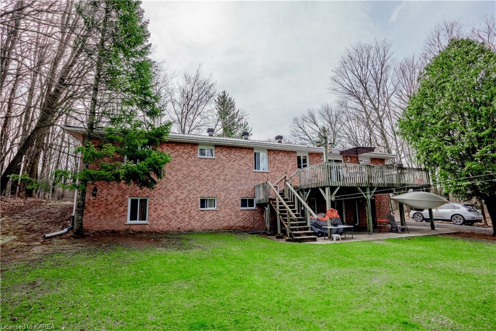 4001 COUNTY ROAD 1, Yarker, Ontario, Canada