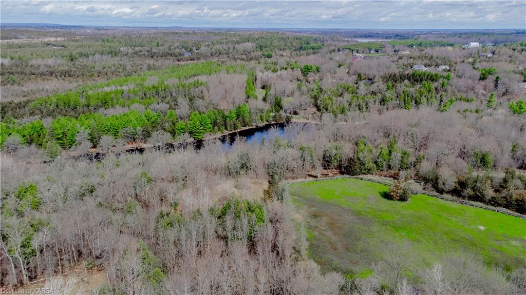 4001 COUNTY ROAD 1, Yarker, Ontario, Canada