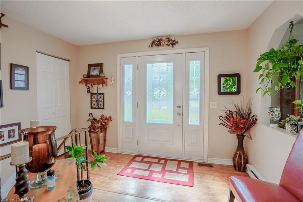 4001 COUNTY ROAD 1, Yarker, Ontario, Canada
