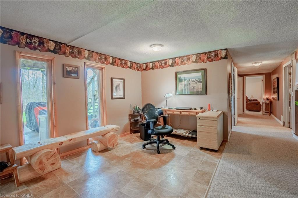 4001 COUNTY ROAD 1, Yarker, Ontario, Canada