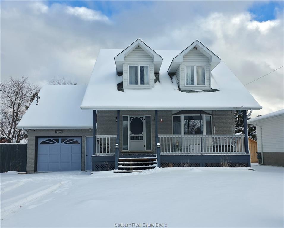 4742 Gabrielle Street, Hanmer Ontario, Canada