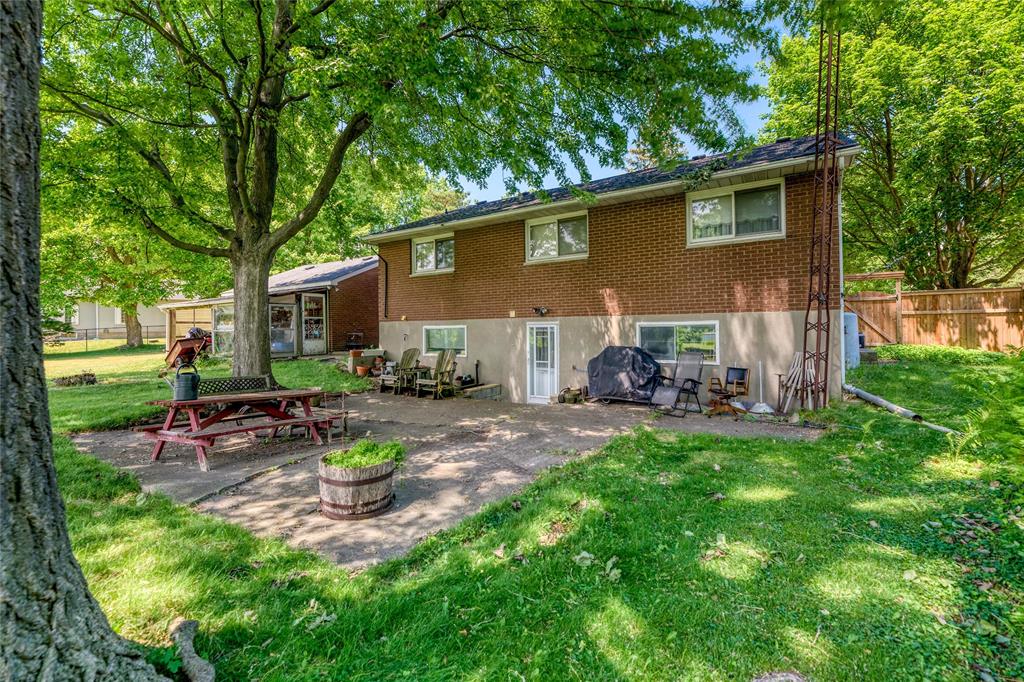 2047 BLACKWELL Road, Sarnia, Ontario, Canada