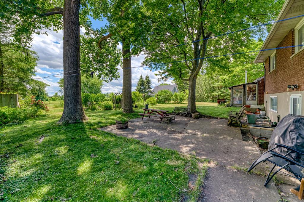 2047 BLACKWELL Road, Sarnia, Ontario, Canada