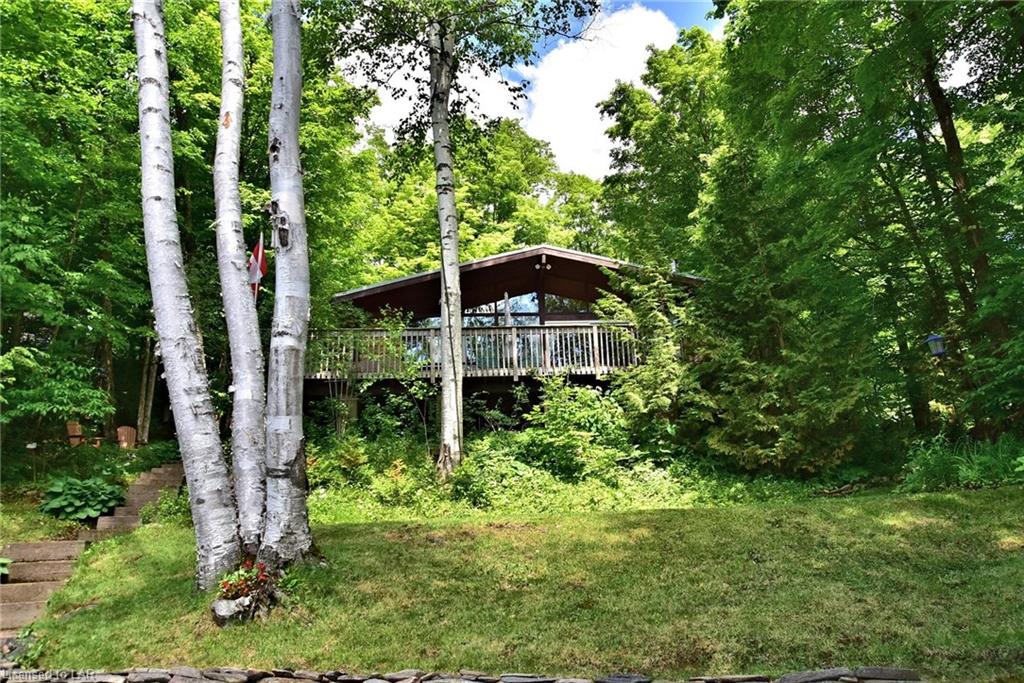 465b West Diamond Lake Road