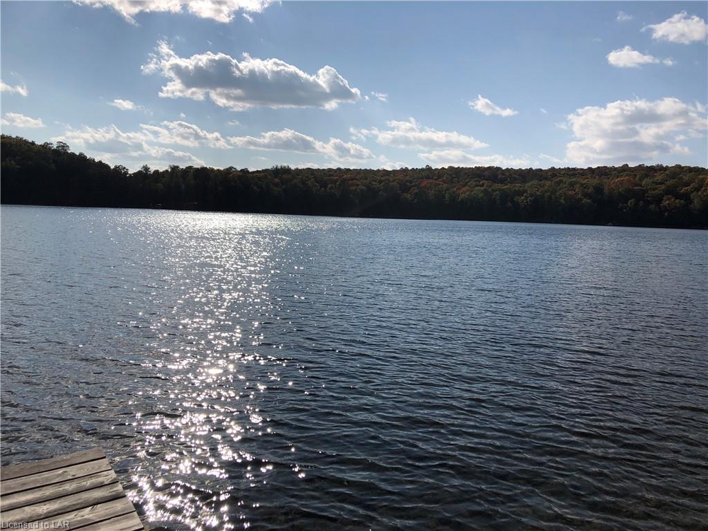 1036 Snowshoe Road, Haliburton Ontario, Canada
