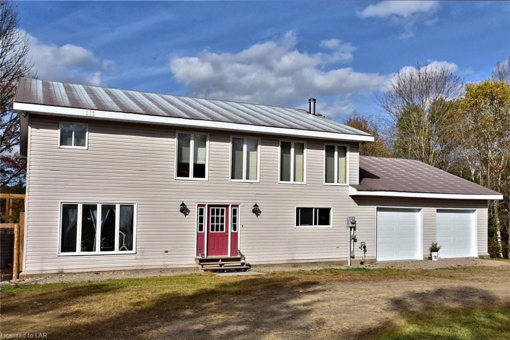 1251 South Wilberforce Road, Tory Hill Ontario, Canada