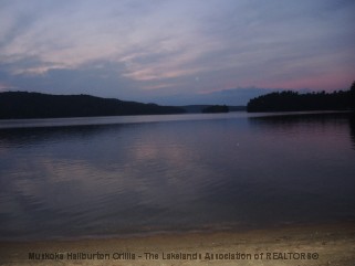Outram Dr, Wilberforce Ontario, Canada