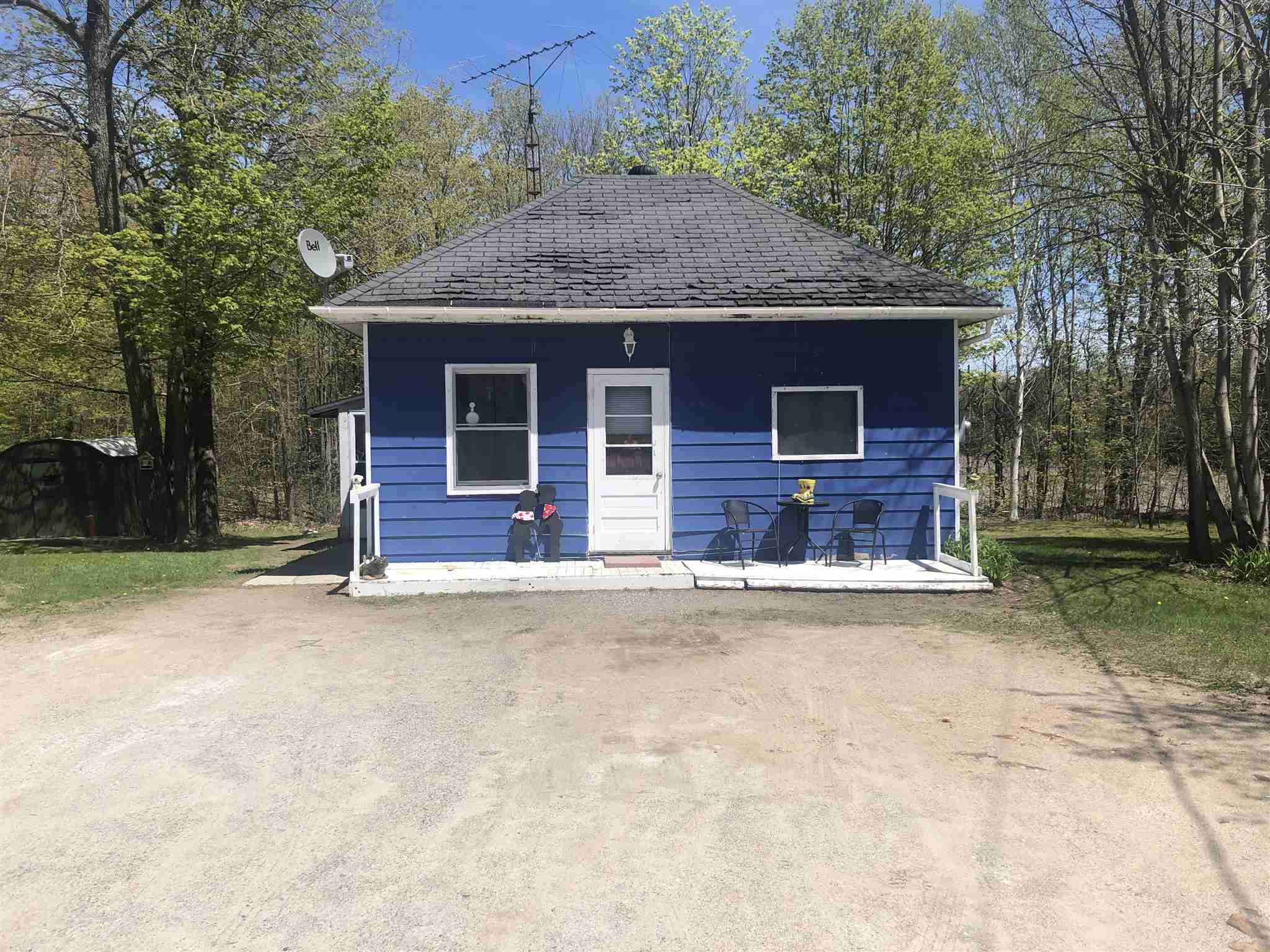 14818 Highway 38, Sharbot Lake Ontario, Canada