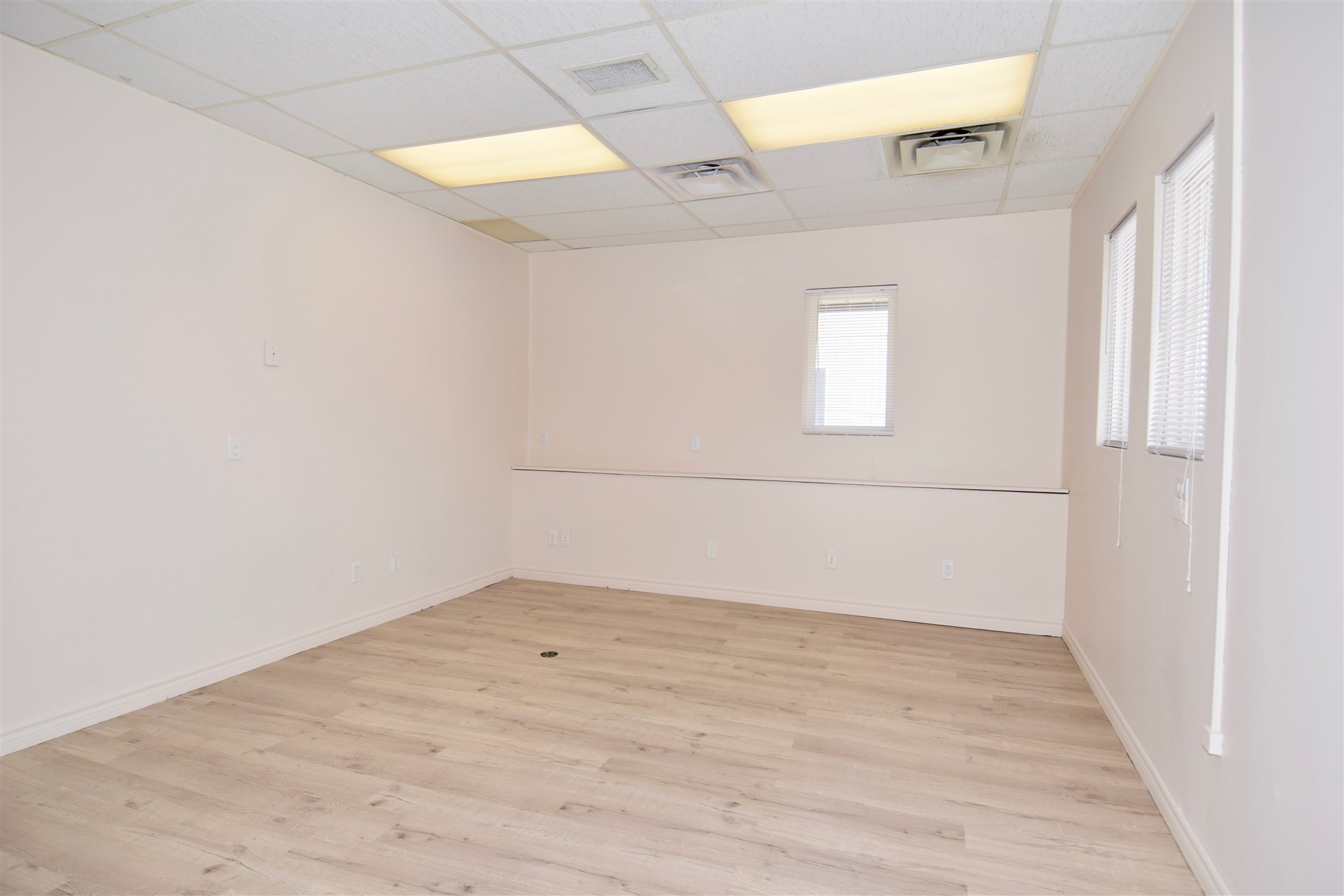 Unit# B 20 Richmond Boulevard, Napanee, Ontario, Canada