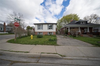 122 VICTORIA Street, Brantford Ontario, Canada