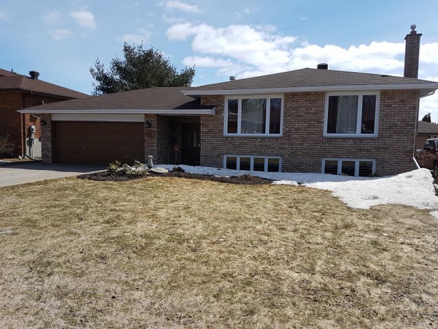 108 VERONICA DR, North Bay, Ontario, Canada