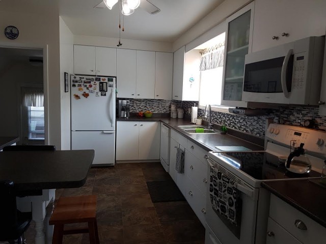 2557 SANDRA AVE, North Bay, Ontario, Canada