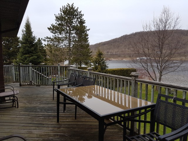 234 LAKESIDE DR, North Bay, Ontario, Canada