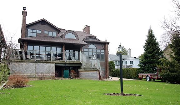234 LAKESIDE DR, North Bay, Ontario, Canada