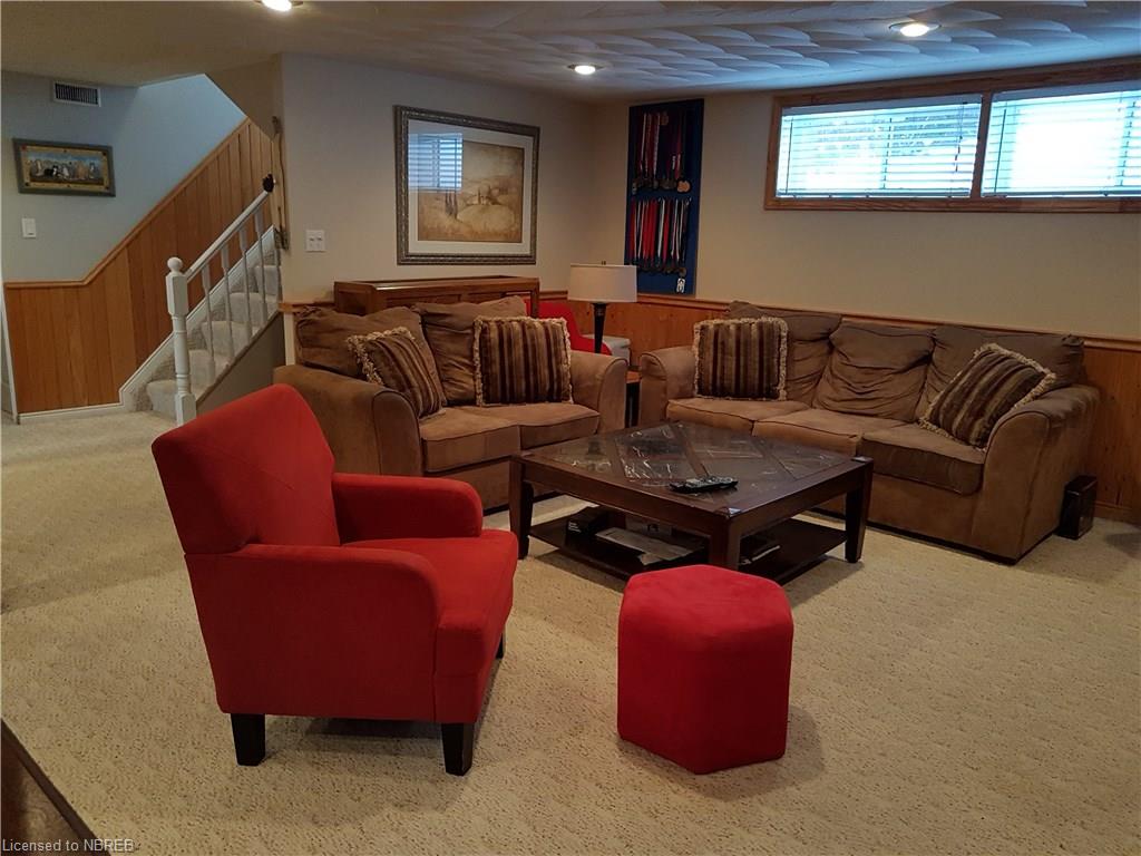 29 CARRIAGE Crescent, North Bay, Ontario, Canada