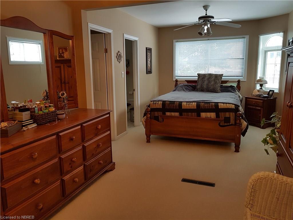 250 PARSONS Avenue, North Bay, Ontario, Canada