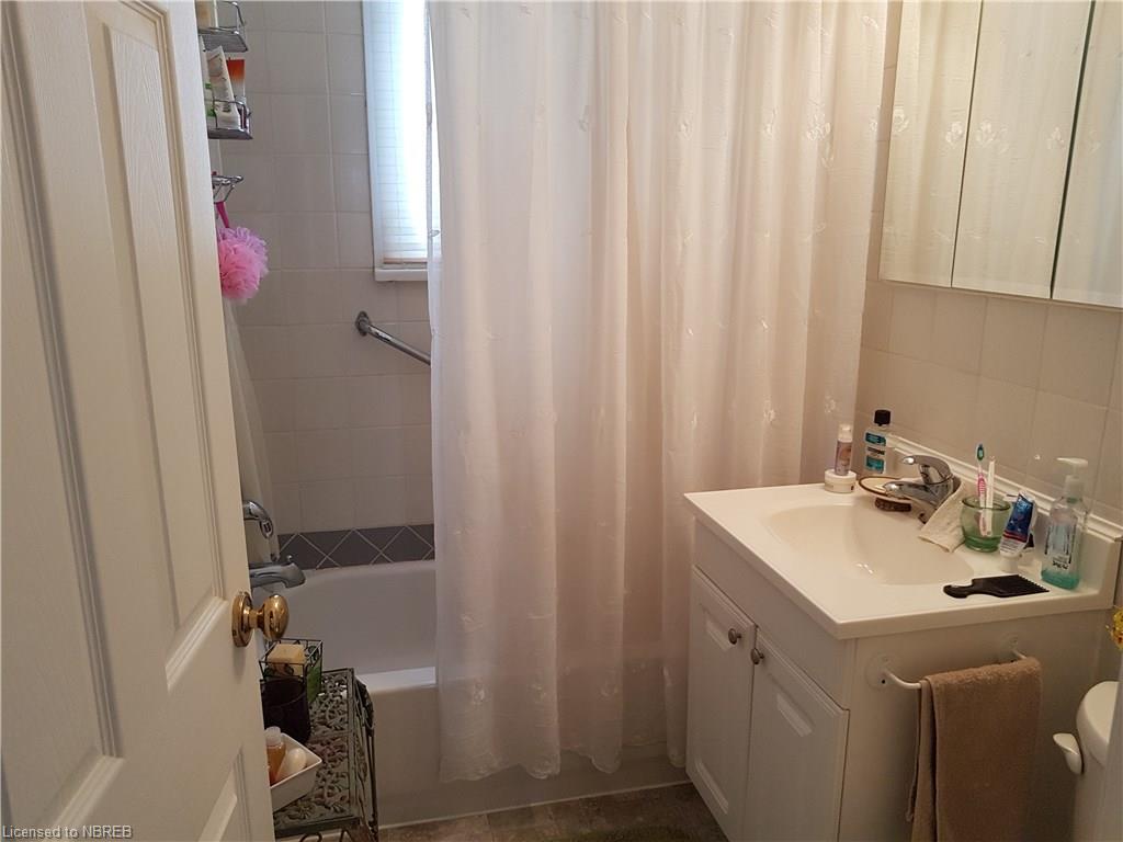 250 PARSONS Avenue, North Bay, Ontario, Canada