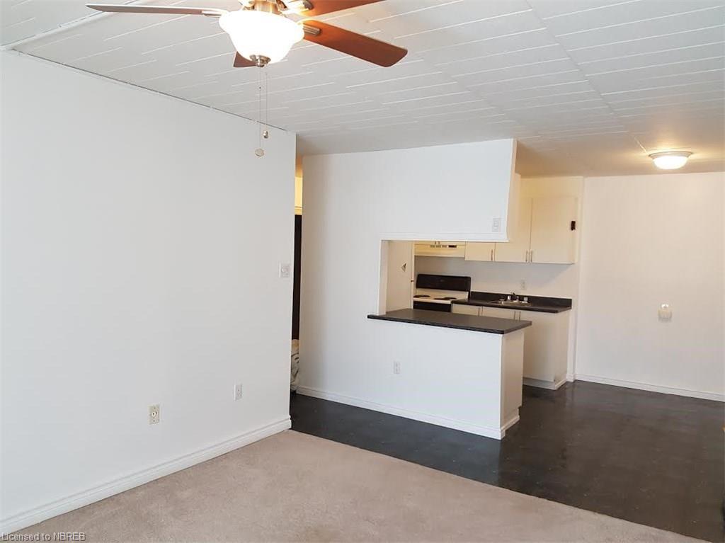 213 LEONARD Street Unit# 212, North Bay, Ontario, Canada photo 5