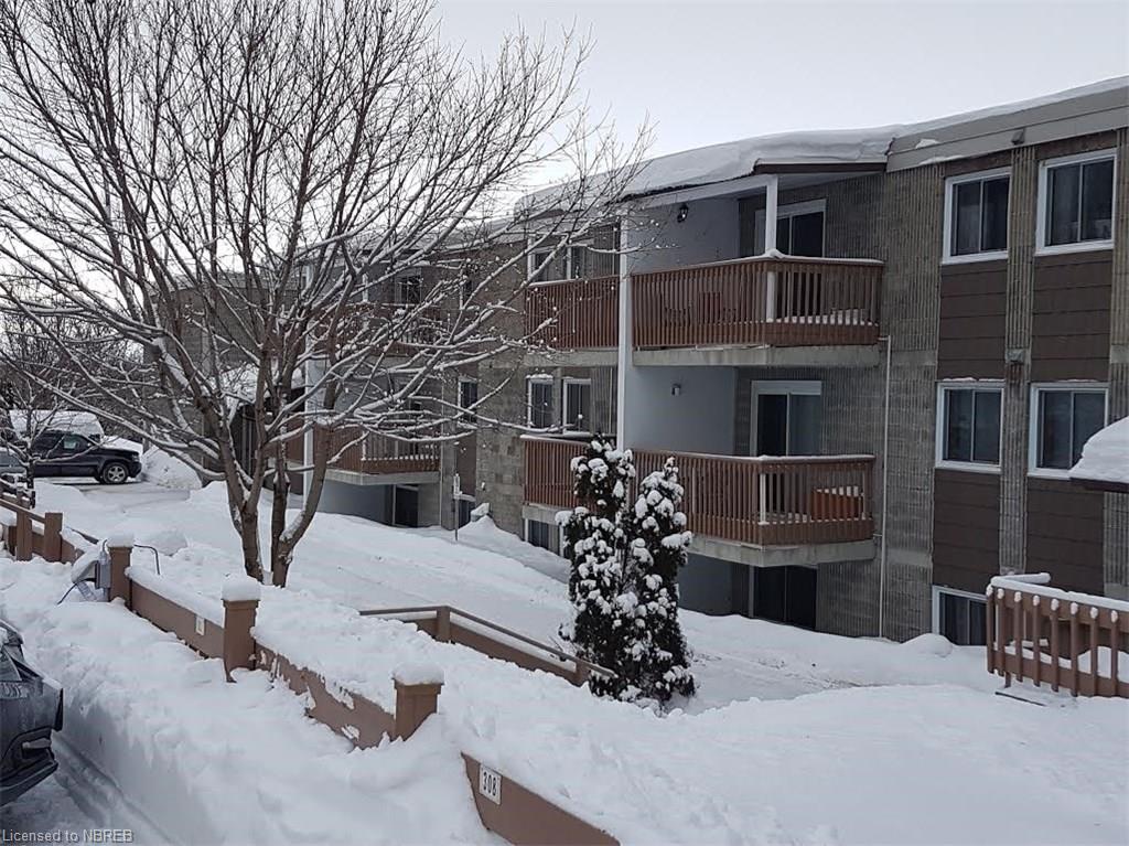 213 LEONARD Street Unit# 212, North Bay, Ontario, Canada photo 8