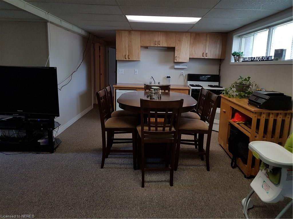 375 ALBERT Avenue, North Bay, Ontario, Canada photo 5