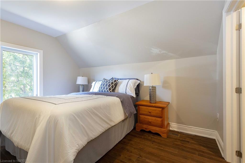 118 WORTHINGTON Street W, North Bay, Ontario, Canada
