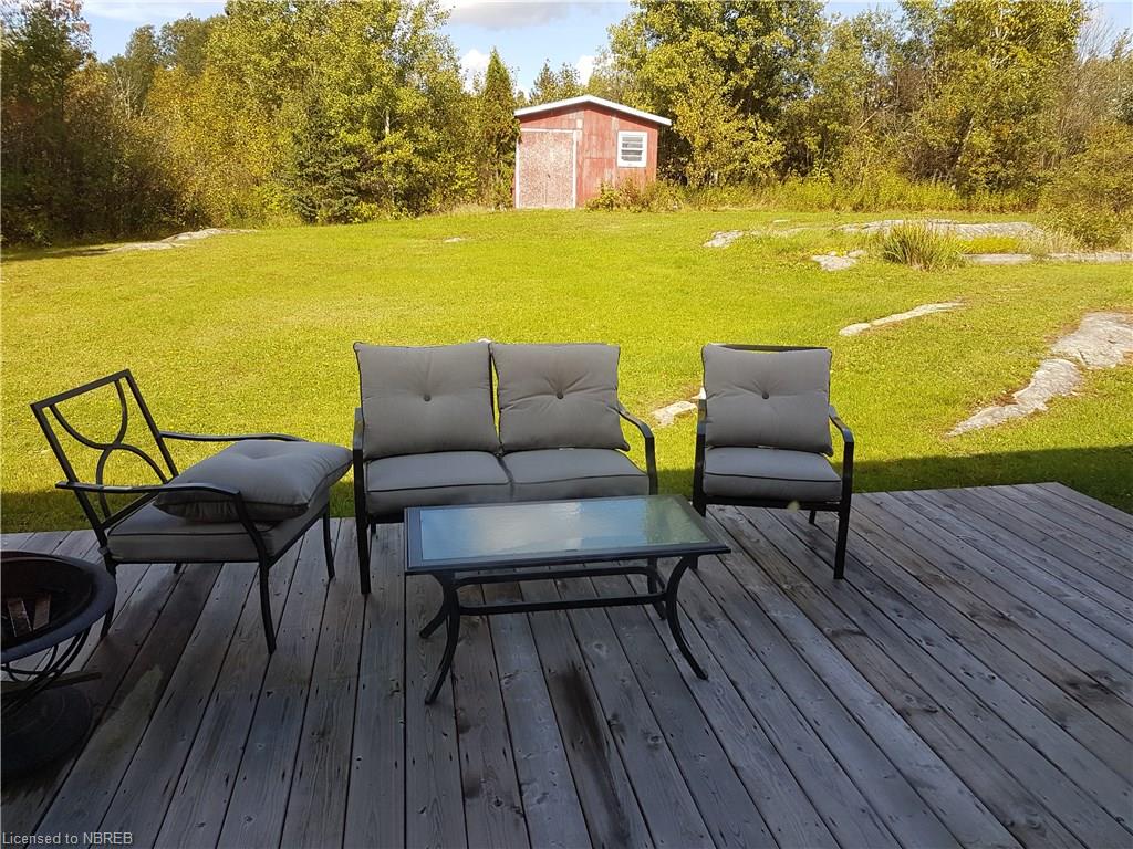 11 JOHNSON Road, Corbeil, Ontario, Canada