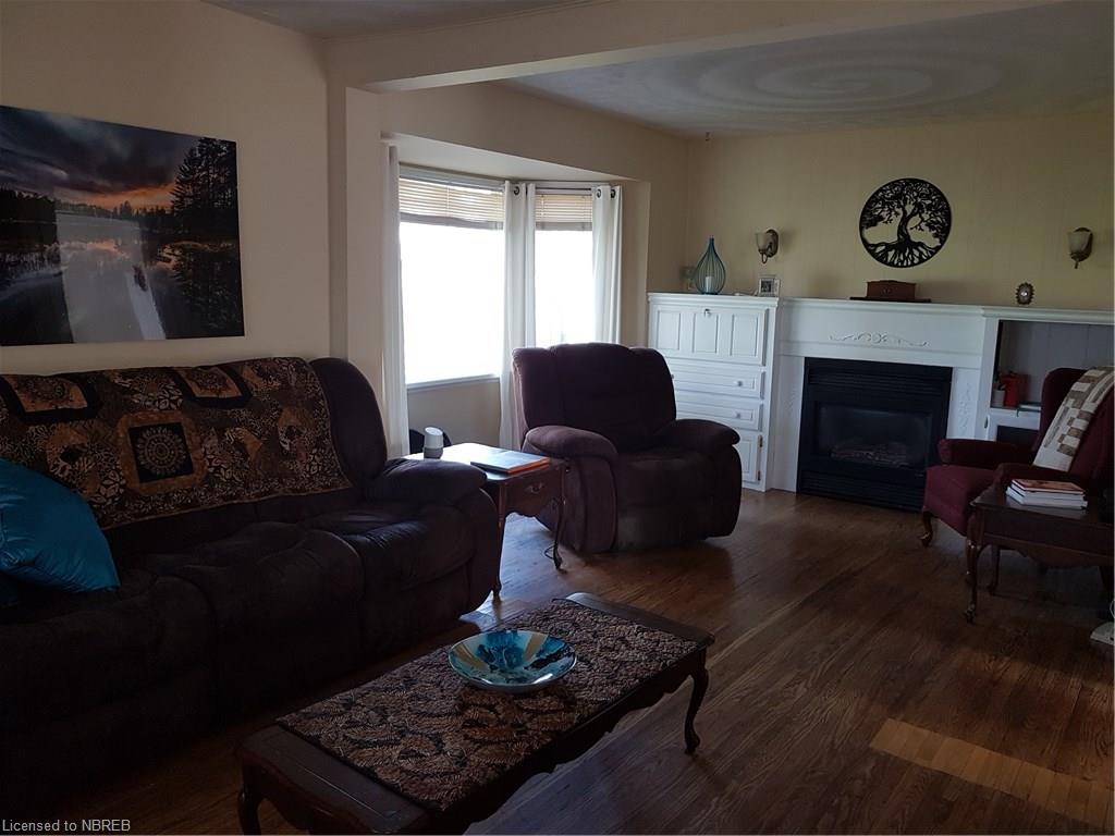 23 GLADSTONE Avenue, North Bay, Ontario, Canada