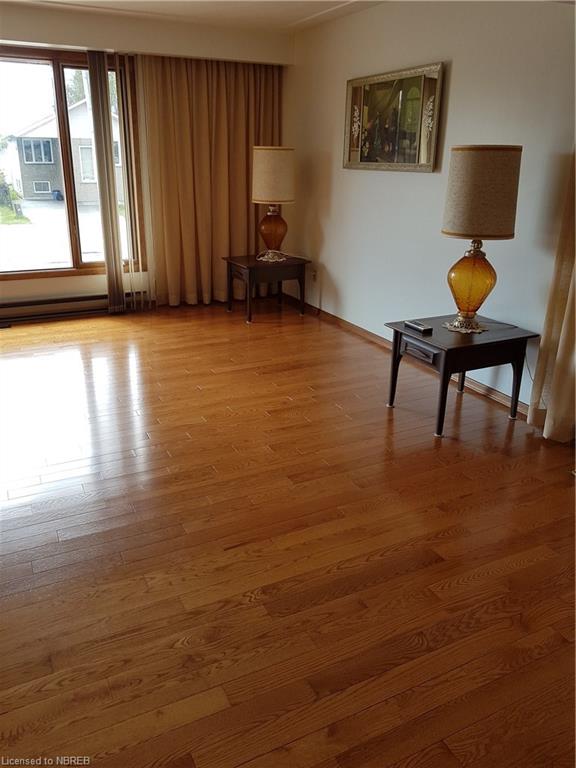 360 THIRD Avenue W, North Bay, Ontario, Canada