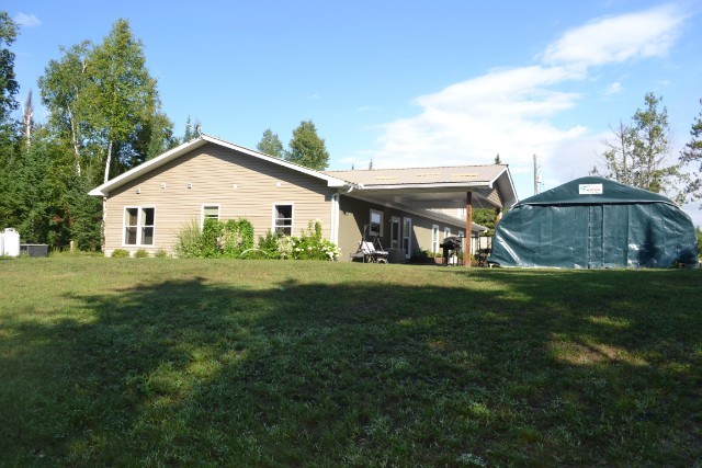 110 BAYVIEW RD, North Bay, Ontario, Canada