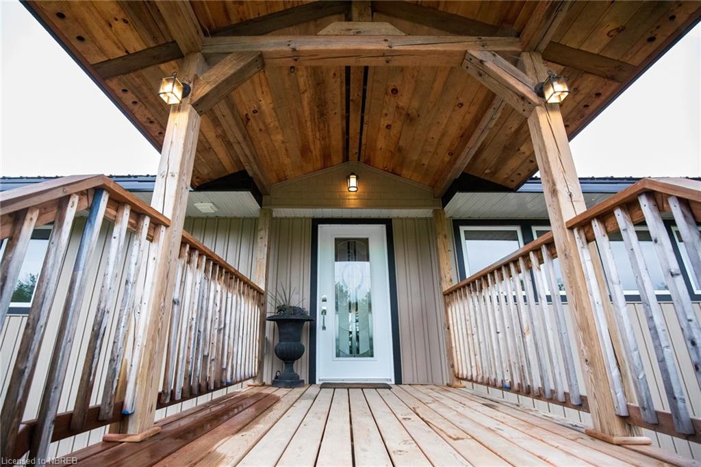 11327 HWY 17, Cache Bay, Ontario, Canada