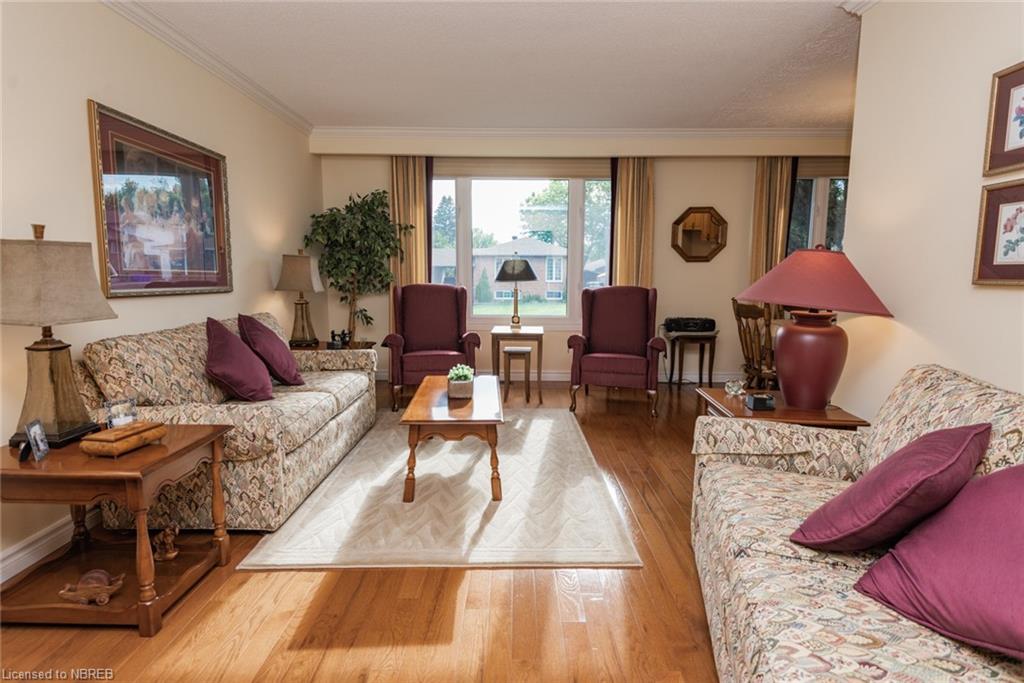 790 MCKAY Avenue, North Bay, Ontario, Canada