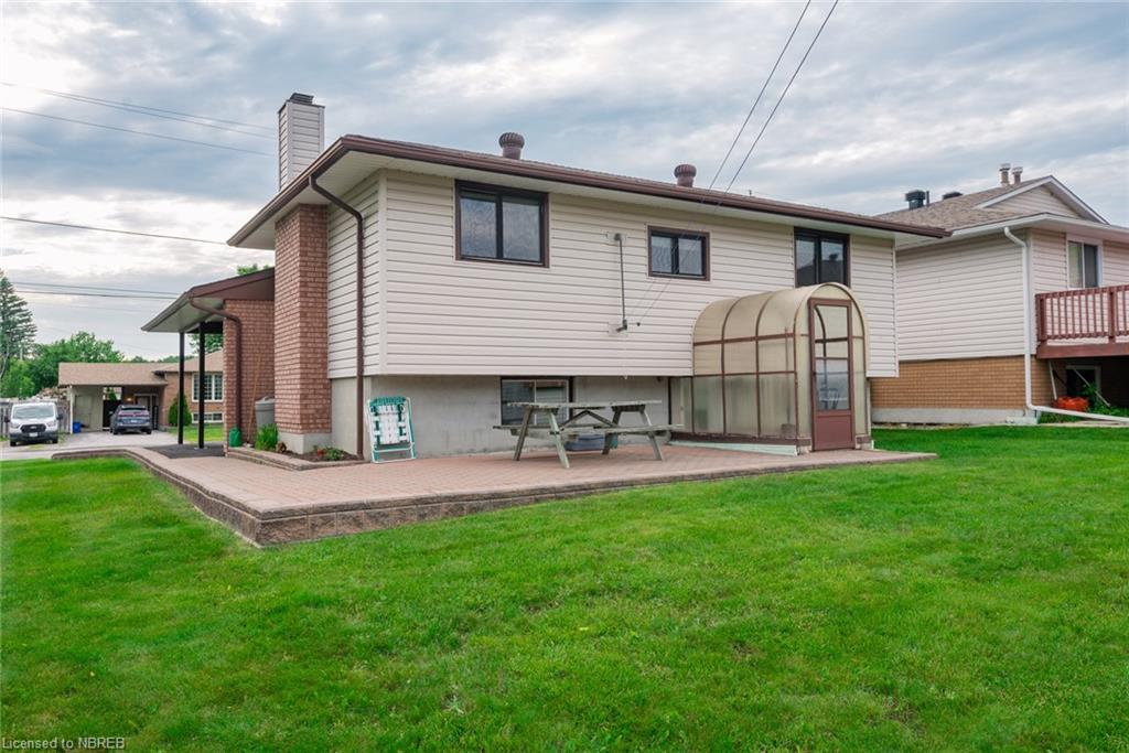 790 MCKAY Avenue, North Bay, Ontario, Canada