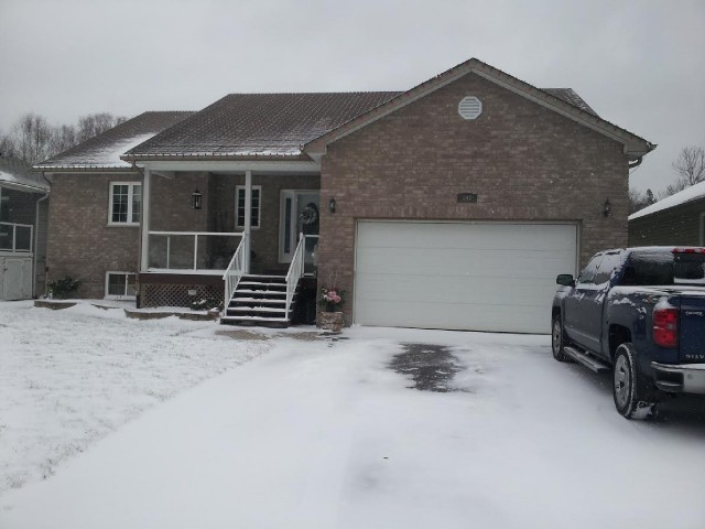141 GOLF COURSE RD, Callander, Ontario, Canada