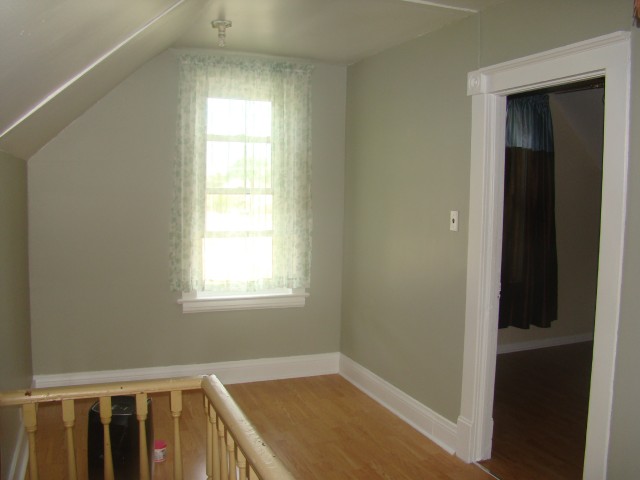 1093 BROOKES ST, North Bay, Ontario, Canada