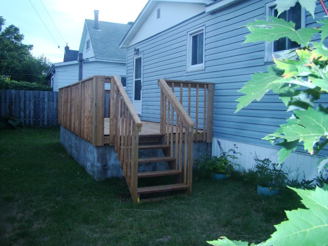 1093 BROOKES ST, North Bay, Ontario, Canada