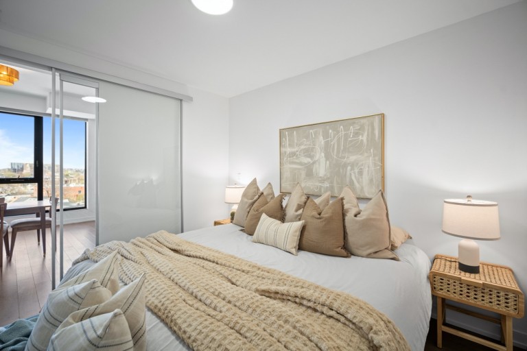 530 Indian Grove, Unit 706, Toronto, Ontario, Canada