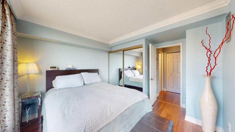 24 Southport Street, Unit 643, Toronto, Ontario, Canada photo 17