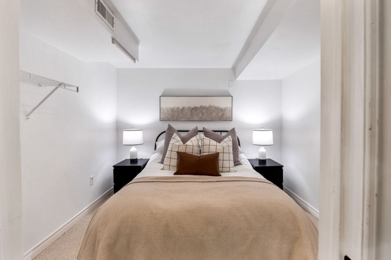 122 Colbeck Street, Toronto, Ontario, Canada photo 35