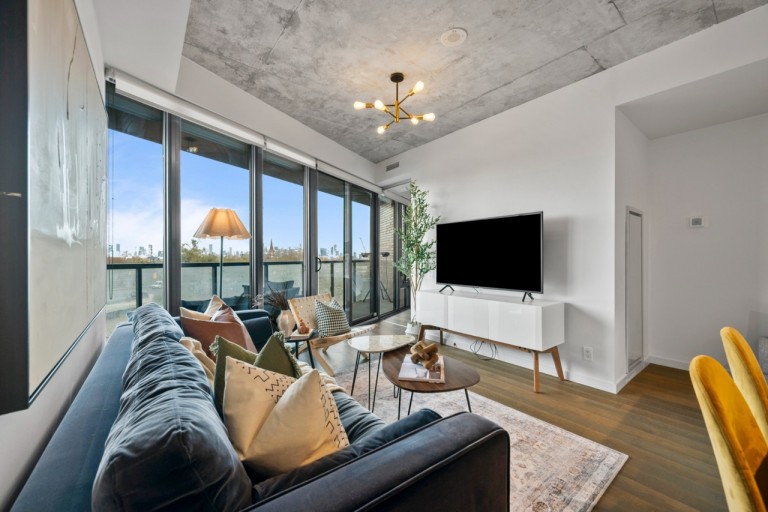 383 Sorauren Avenue Unit 614, Toronto, Ontario, Canada photo 8