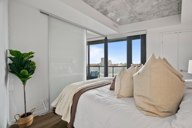 383 Sorauren Avenue Unit 614, Toronto, Ontario, Canada photo 17