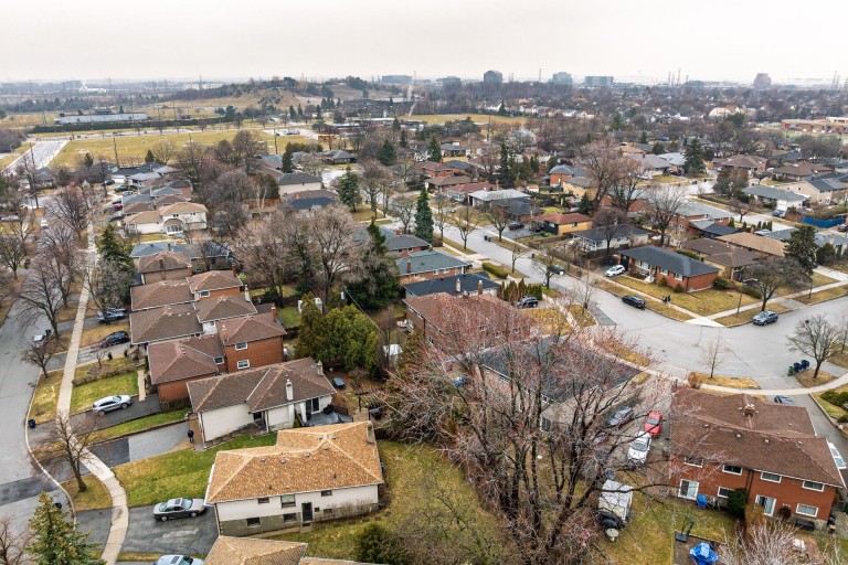 29 Richland Crescent, Toronto, Ontario, Canada photo 84