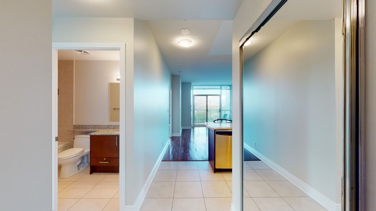 1900 Lakeshore Boulevard West Blvd 707, Toronto, Ontario, Canada photo 3