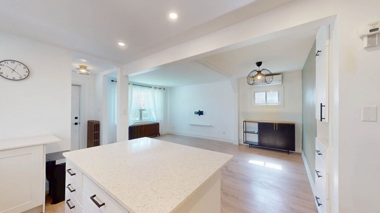 40 Alexander Street, Toronto, Ontario, Canada photo 13