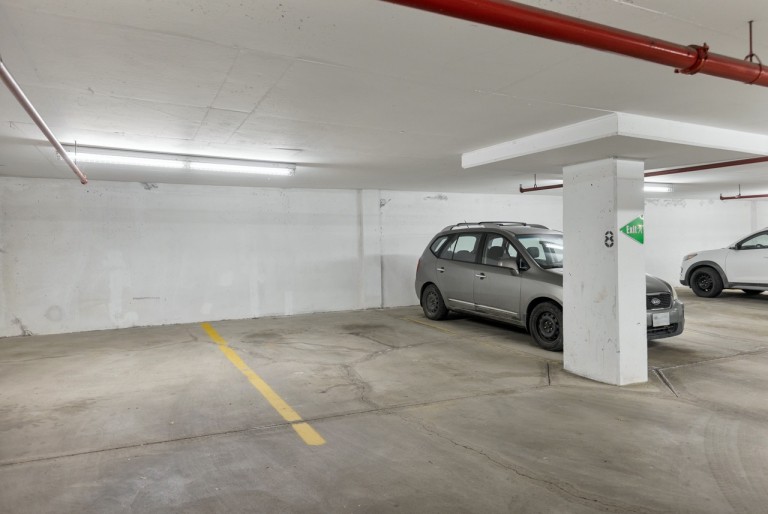 2511 Bloor Street W, Suite 103, Toronto, Ontario, Canada