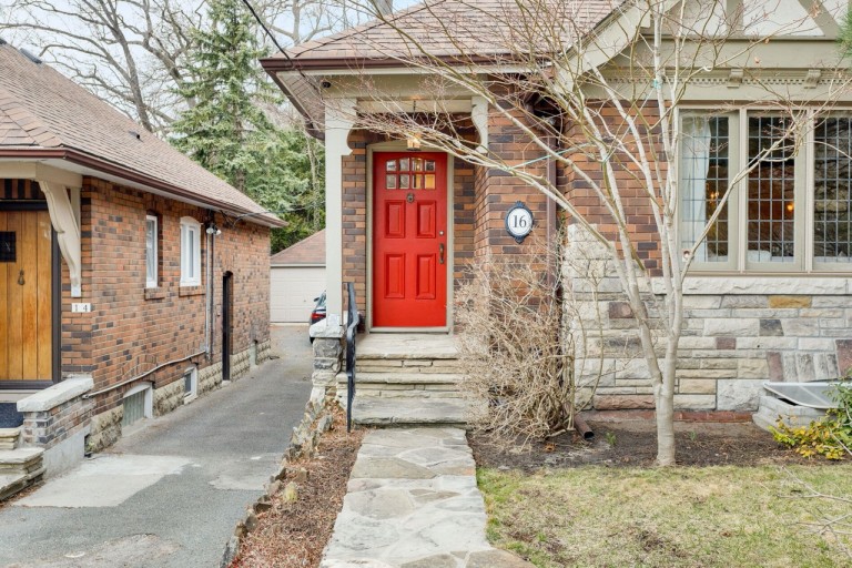 16 Halford Avenue, Toronto, Ontario, Canada