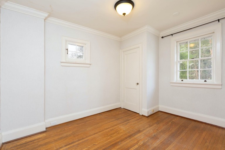 1372 Islington Avenue, Toronto, Ontario, Canada
